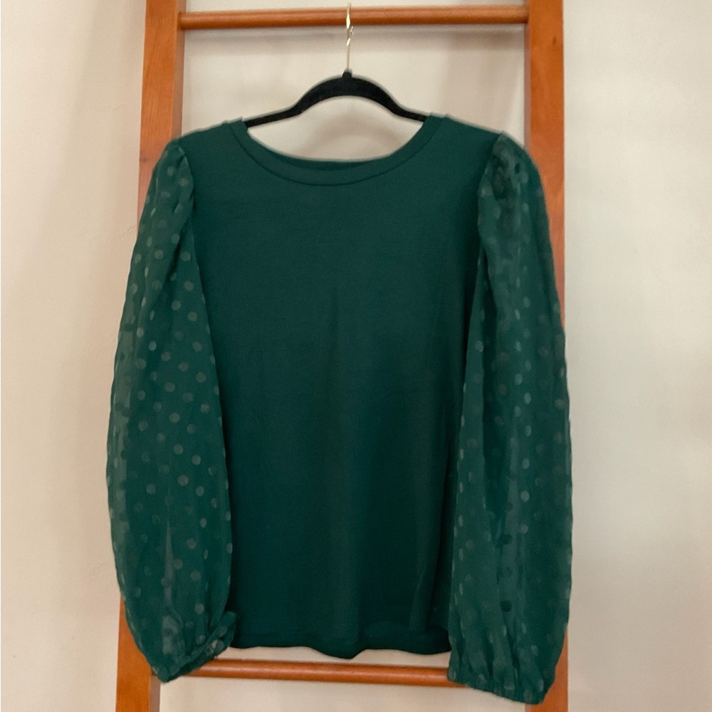 Elegant Green Women's Top with Sheer Sleeves